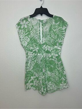 Abercrombie Kids swimsuit coverup green and white tropical floral romper 11/12